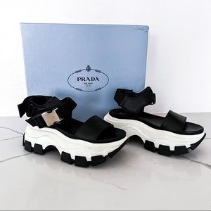 🚫SOLD🚫 PRADA Calzature Donna Black Leather Platform Sandals Size 36.5